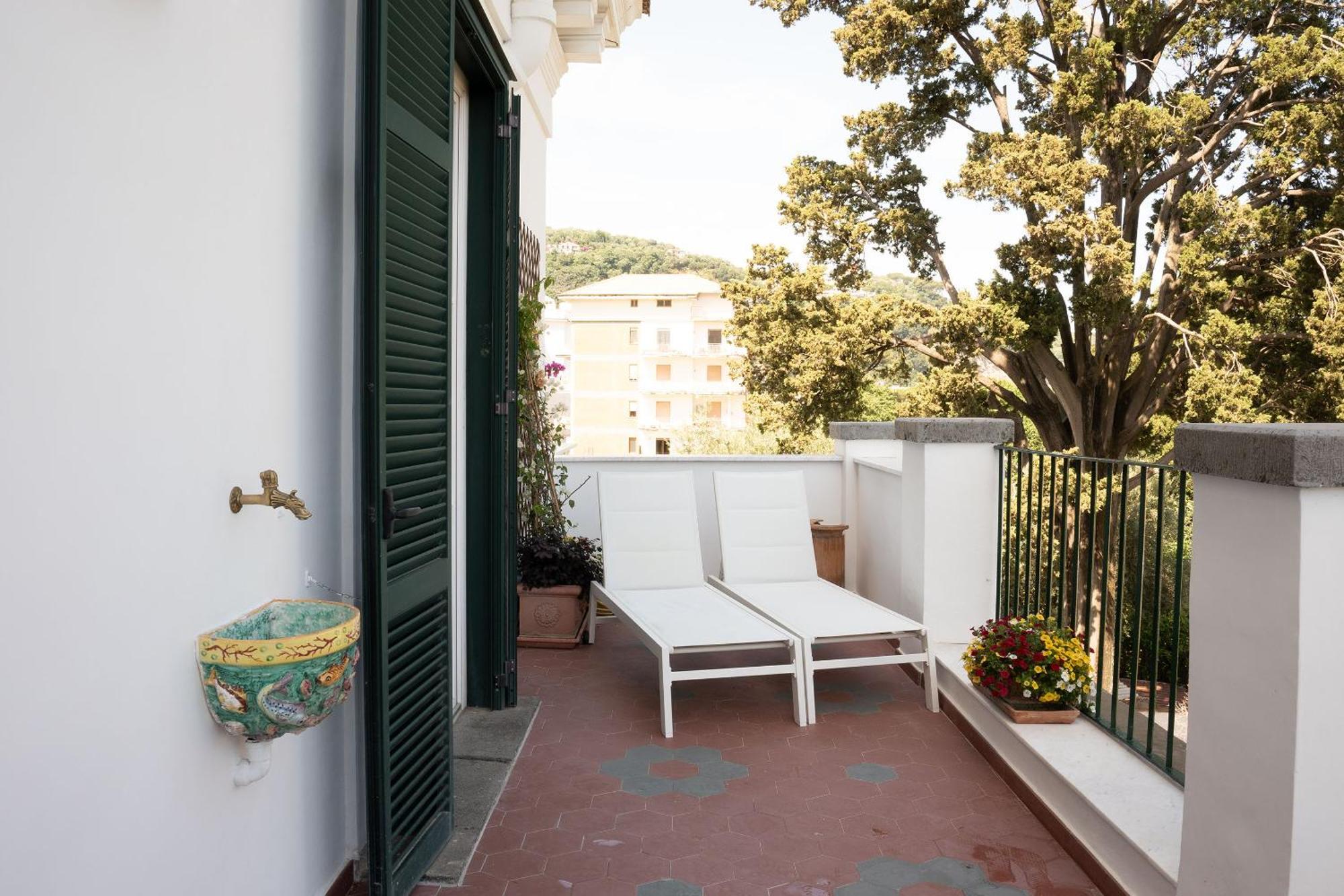 Hotel Casa Enzina Sorrent Exterior foto